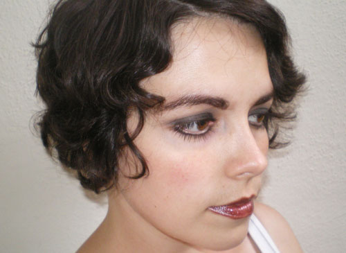 flapper girl makeup. flapper makeup.